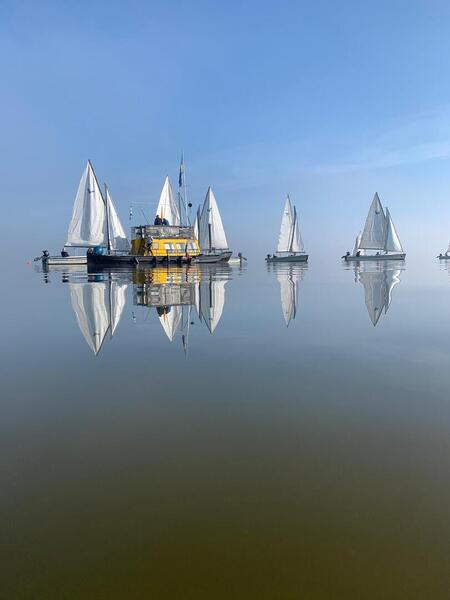 startschip-met-valken startschip-met-valken